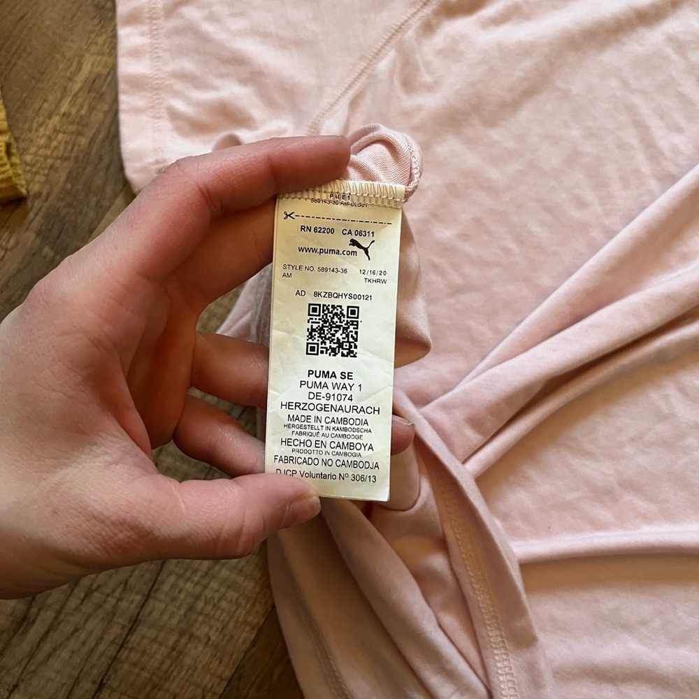 Puma Pink T-Shirt - Picture 5 of 5